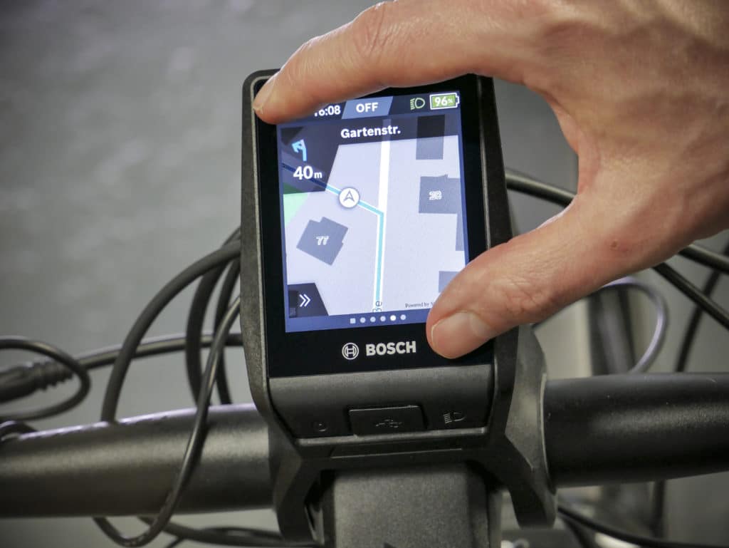 CES 2021: La bicicleta eléctrica, ahora con ordenador de a bordo y GPS: así  es el Nyon de Bosch