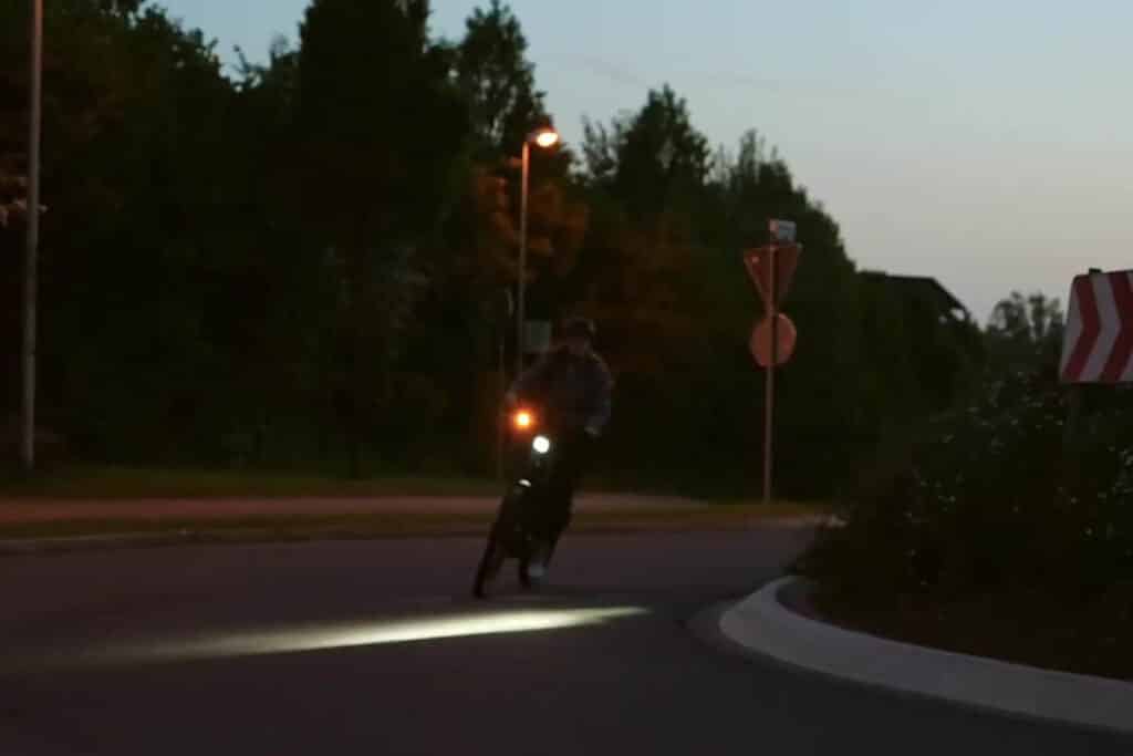 luces de bicicleta delanteras, traseras e intermitentes Toad - Iluminación  - Electrónica - Carretera